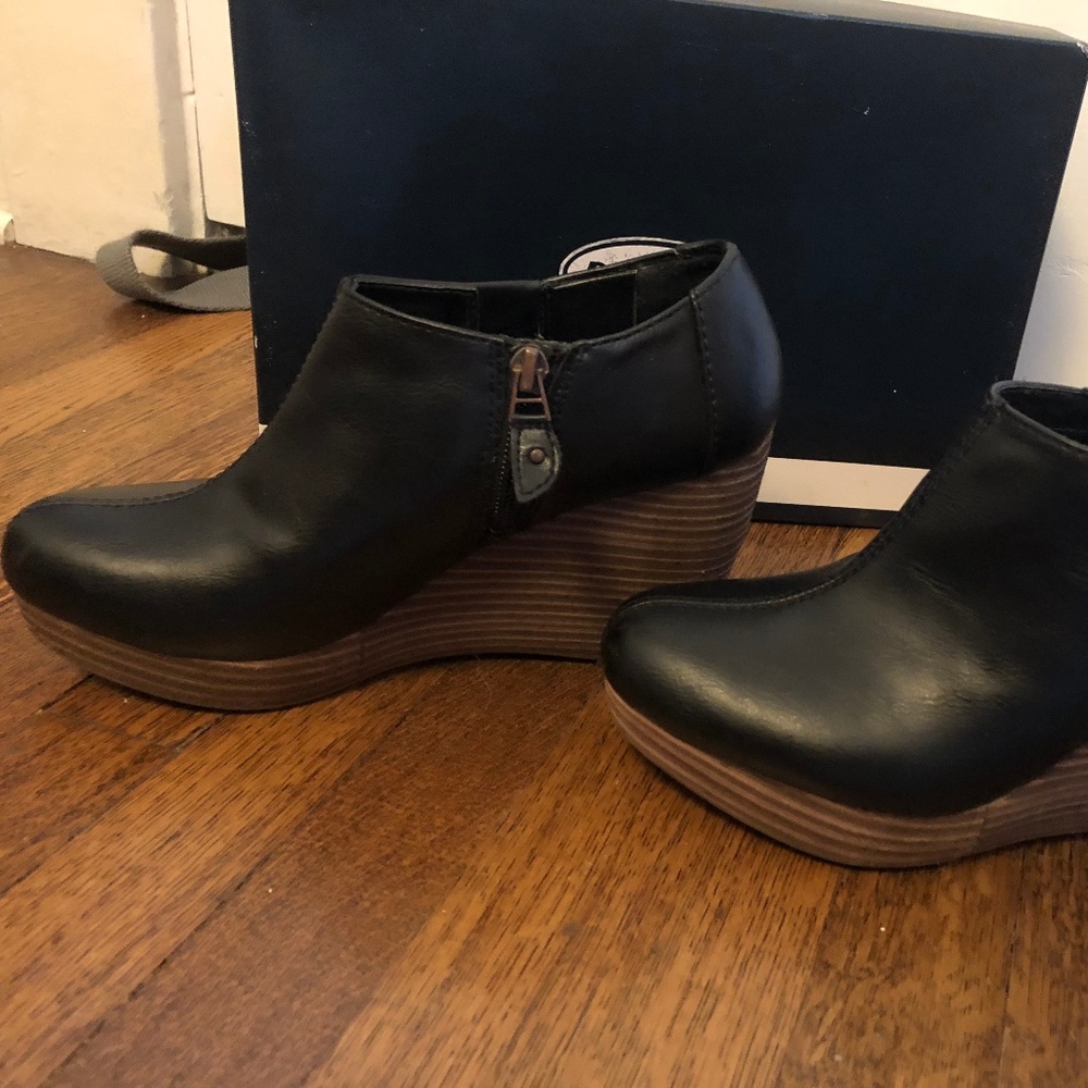 Dr Scholl's Harlie Black Platform Bootie - 7